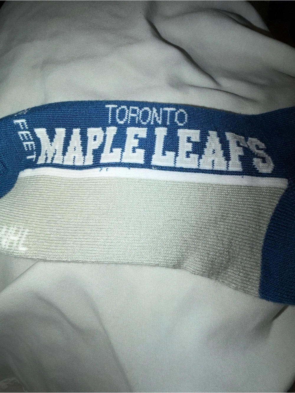For Bare Feet NHL Hockey Toronto Maple Leafs Socks Men’s Size Large New No Tags.